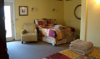 192 Northport Ave, Belfast, ME 04915