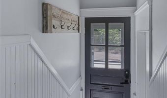 1175 Lonsdale Ave, Lincoln, RI 02865