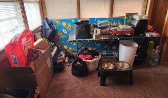 621 E 31st St, Anderson, IN 46016
