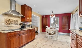 9 Basswood Dr, Alloway, NJ 07461