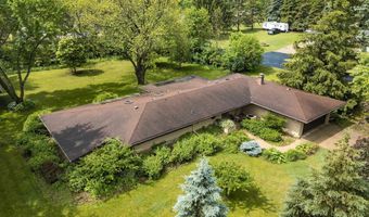 5531 LONG Ct, Appleton, WI 54914