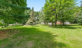 6662 Buttrick Ave SE, Alto, MI 49302