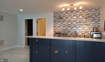 25501 EMERSON OAKS Dr, Aldie, VA 20105