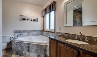 2011 PARK Ave, Cheyenne, WY 82007
