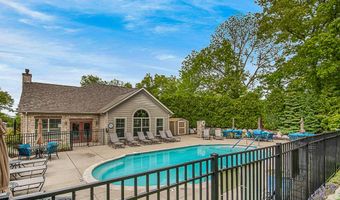 873 Bridge Crest Dr SE 8, Ada, MI 49301