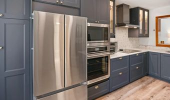 8647 Circle R Vly, Escondido, CA 92026