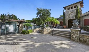 8010 Calle Pinon, Carlsbad, CA 92009