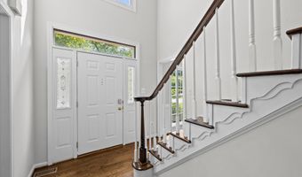 43586 OSAGE Ct, Ashburn, VA 20147