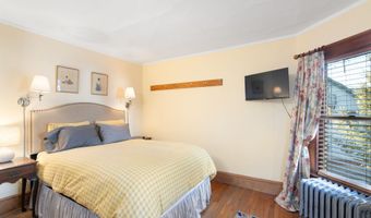 39 Williston St, Brattleboro, VT 05301