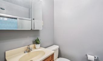 14006 PARKLAND Dr, Rockville, MD 20853