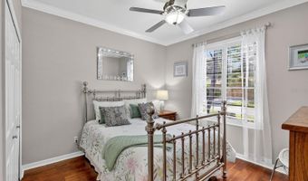 145 SILVER FALLS Dr, Apollo Beach, FL 33572