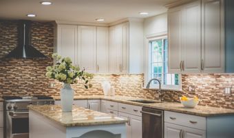 43968 BIDWELL Ct, Ashburn, VA 20147