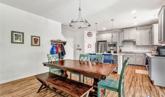 10146 Cameron Ridge Dr, Ashland, VA 23005