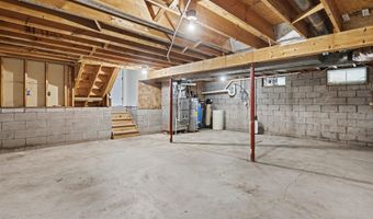 4315 Corner Rd, Alexandria, OH 43001