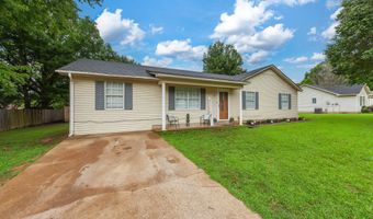 37 W Tracy St, Bells, TN 38006
