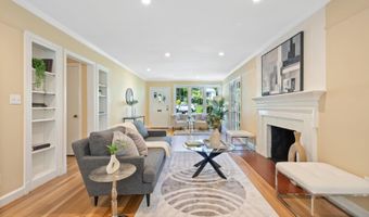 4610 ROXBURY Dr, Bethesda, MD 20814
