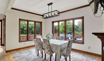 3592 W Smokey Row Rd, Bargersville, IN 46106