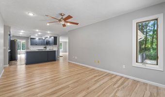 11 Spring Hill Rd, Bedford, NH 03110
