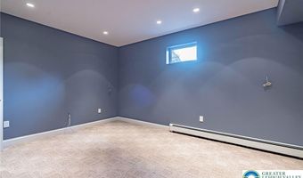 6958 Lehigh Ct, Allentown, PA 18106
