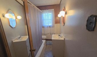 7886 State Highway 3, Alderson, WV 24910