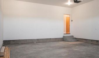 318 Lakeview Blvd, American Falls, ID 83211