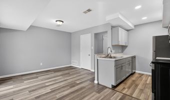 46 VILLAGE Dr, Dover, DE 19904