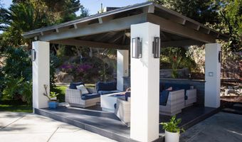 455 Glencrest Dr, Solana Beach, CA 92075