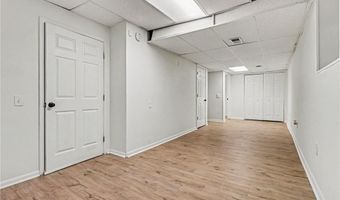 223 Hawkins Farm Cir, Ball Ground, GA 30107