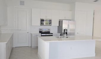 5089 PENELLA Ave, Ave Maria, FL 34142
