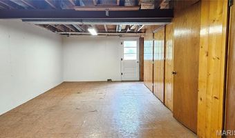 9117 Tiber Ct, Affton, MO 63123