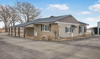 90917 240th St, Austin, MN 55912