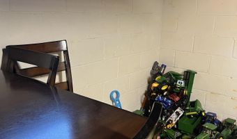 107 E 13 St, Atlantic, IA 50022