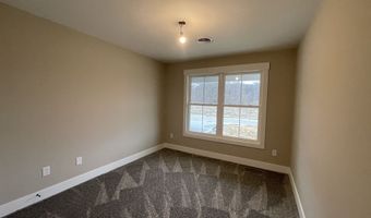 64 Westview Dr, Batesville, IN 47006