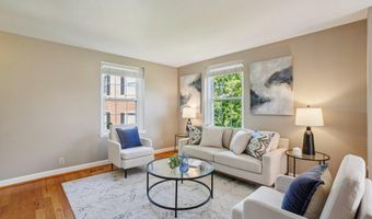 4819 28TH St S B, Arlington, VA 22206