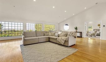 21245 OLD OAK Rd, Alpine, CA 91901