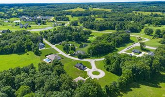 410 Crooked Stick Dr, Bedford, IN 47421