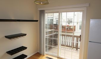 5818 COWLING Ct, Alexandria, VA 22304