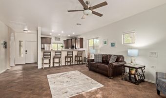 484 E RAINBOW Dr, Chandler, AZ 85249