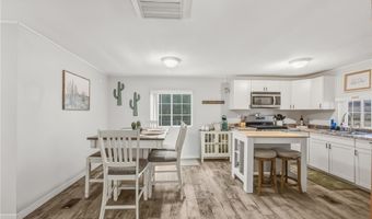 895 Terrace Dr, Bullhead City, AZ 86442
