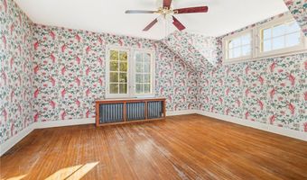 390 E College St, Alliance, OH 44601