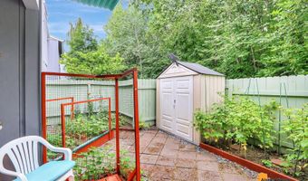 2214 Daybreak Ct, Anchorage, AK 99501