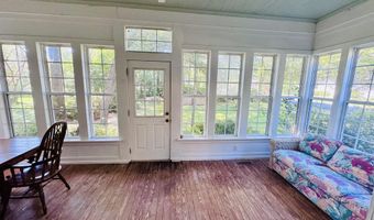 5 S Rosemary Ave, Andrews, SC 29510