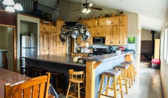 893 W FOOTHILL Dr, Apple Valley, UT 84737