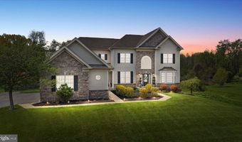33 WATERTON Dr, Bear, DE 19701