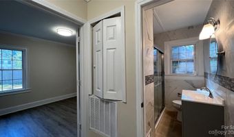 2026 Mandarin Blvd, Charlotte, NC 28205