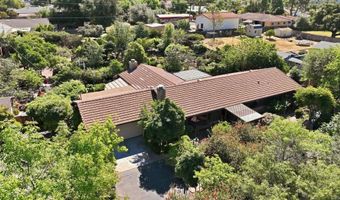 2807 S Grade Rd, Alpine, CA 91901