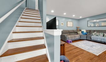 11553 S Joalyce Dr, Alsip, IL 60803