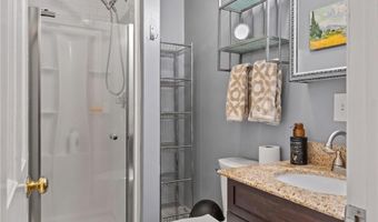 189 Wolf Rock Rd, Exeter, RI 02822
