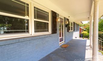 4930 Crestmont Dr, Charlotte, NC 28205