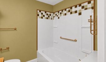 308 Orchard St, Alma, MI 48801